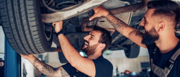 What Are the Benefits of Using an Auto Repair Shop?